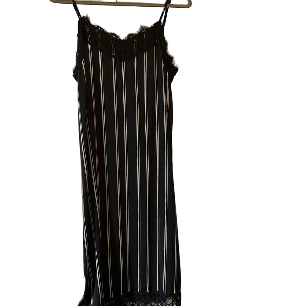 Slip dress Black White Striped size L adjustable straps Y2K from who what wear.